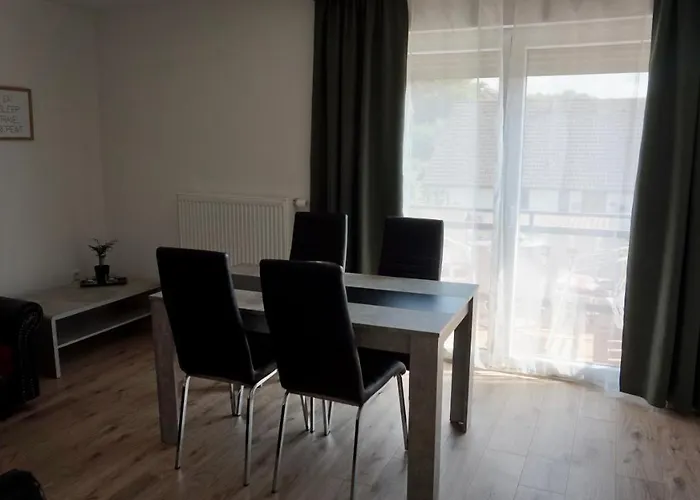 Haus Ebert * Königsbach-Stein