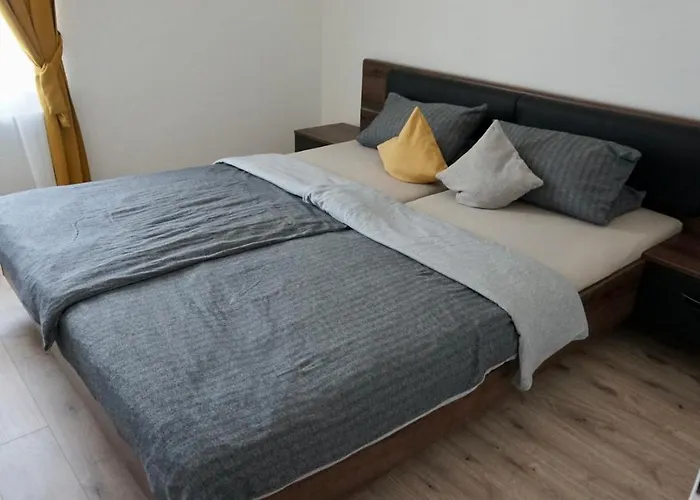 Haus Ebert アパート Königsbach-Stein